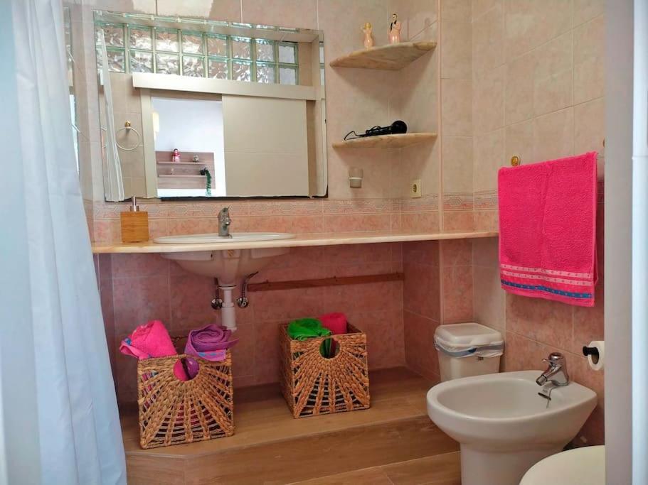 Piso Recien Reformado Con Gran Terraza Apartment Ерако Екстериор снимка